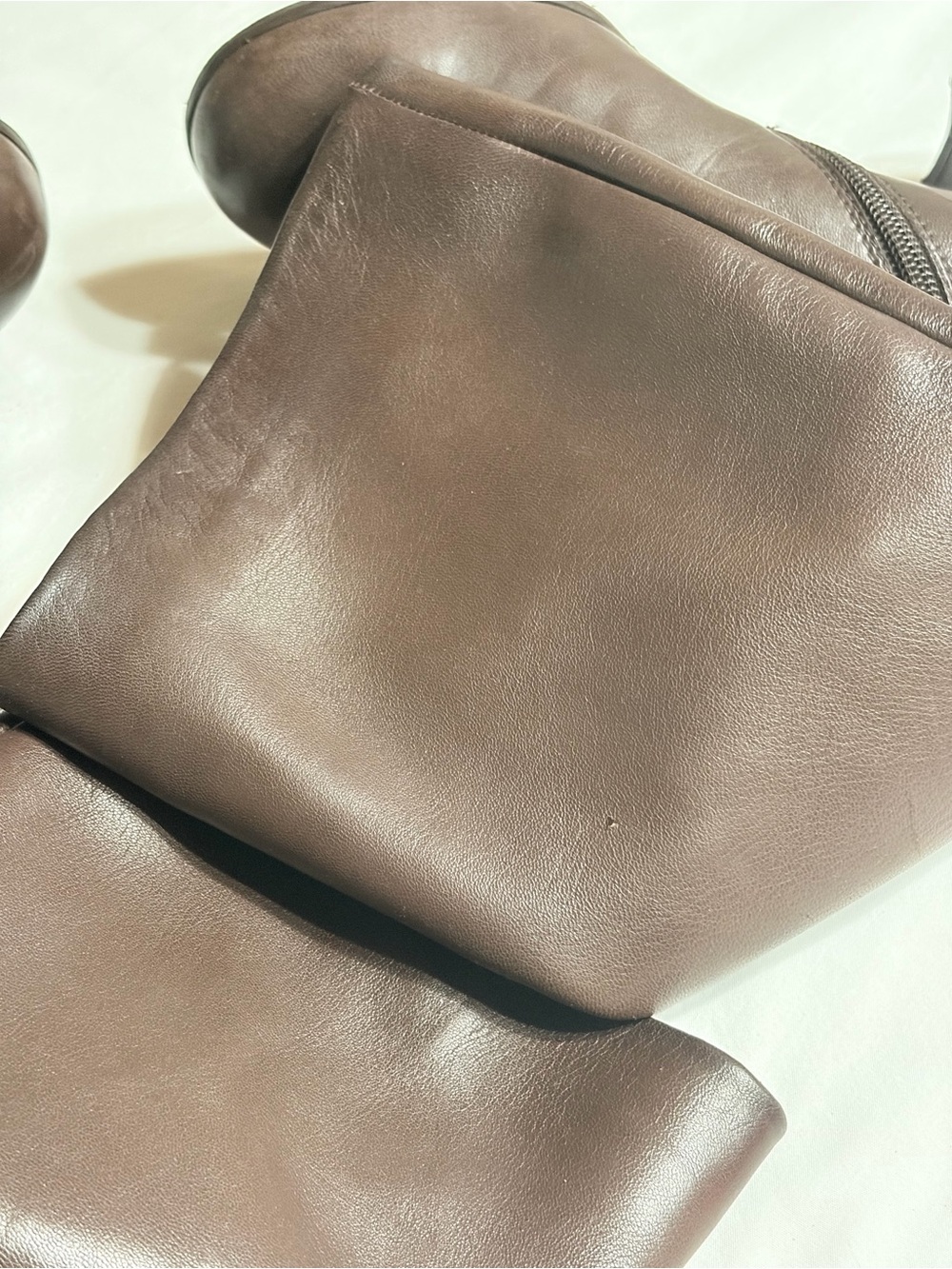 Stuart Weitzman Brown Leather Side Zippered Heeled 2 " Boots - Picture 2 of 15